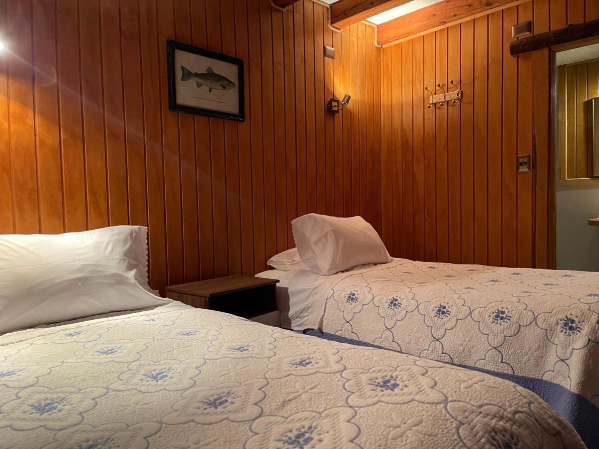 La Cabana Fishing Lodge Puerto Ramirez Bagian luar foto