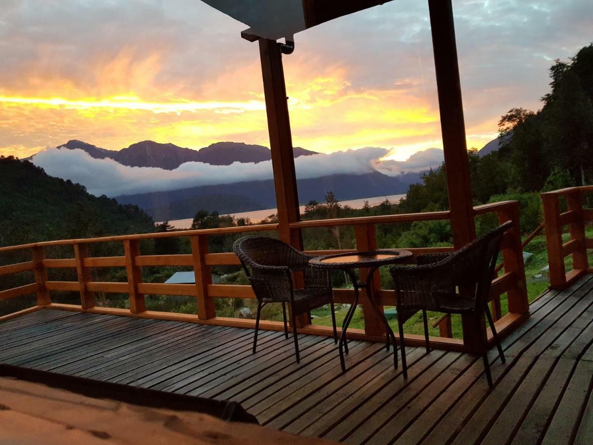 La Cabana Fishing Lodge Puerto Ramirez Bagian luar foto